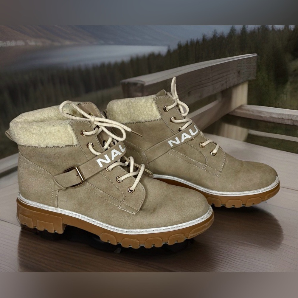 Nautica Faux Shearling Lug Sole Ankle‎ Boots – Women’s US 10 Hiking Streetstyle